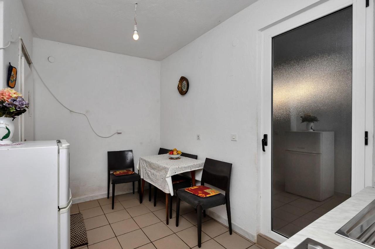בוגומוליה Apartments Milivoj מראה חיצוני תמונה