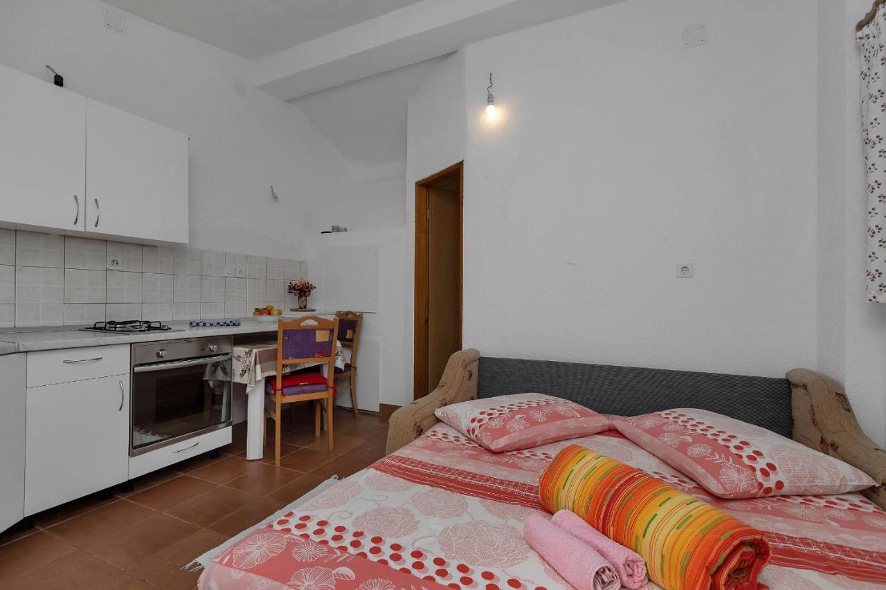 בוגומוליה Apartments Milivoj מראה חיצוני תמונה